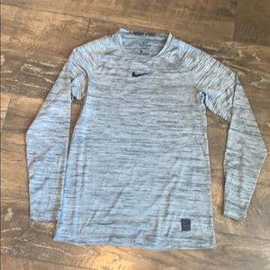 Nike Pro Dry-Fit Fitted long sleeved shirt